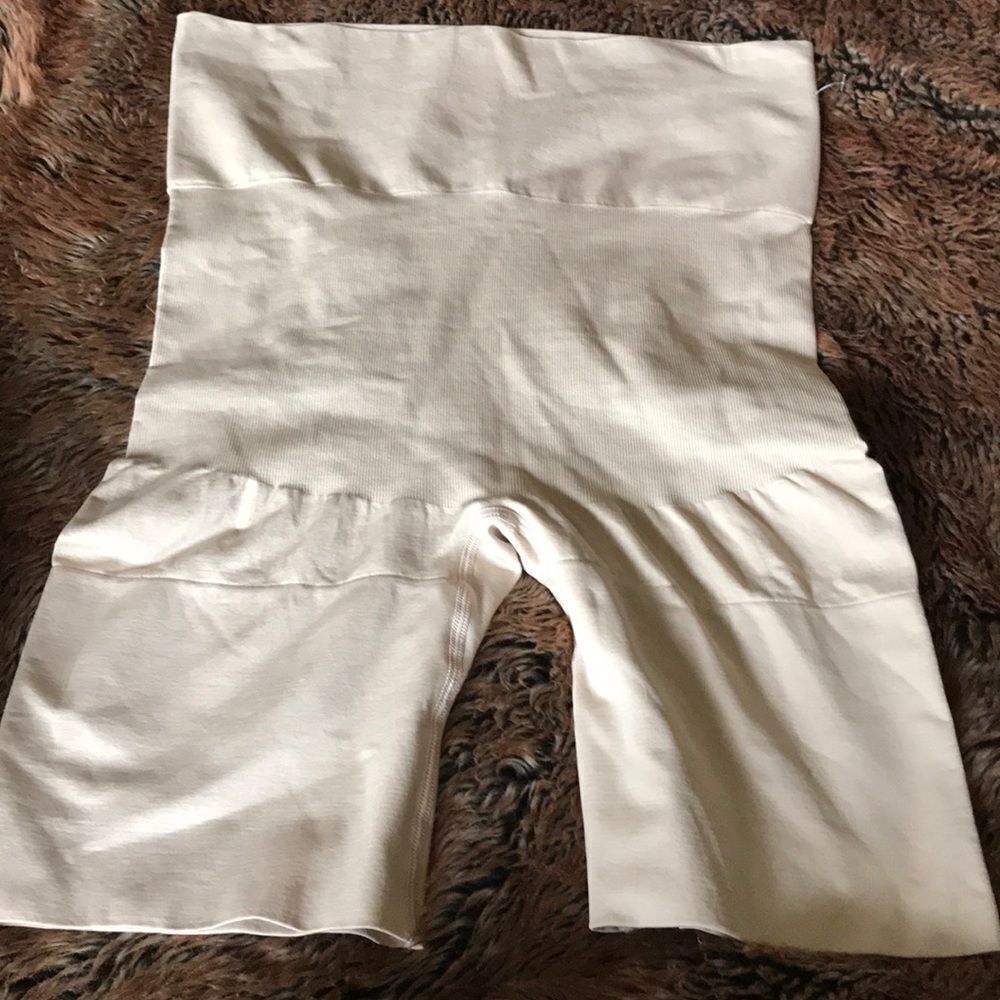 MeMoi shaping Thigh Panties 1X shaper